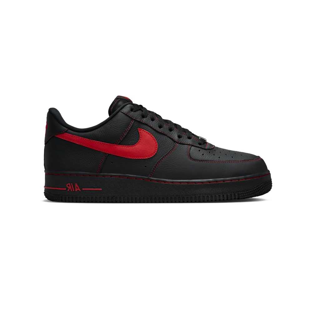 NIKE AIR FORCE 1 07 LV8 originales